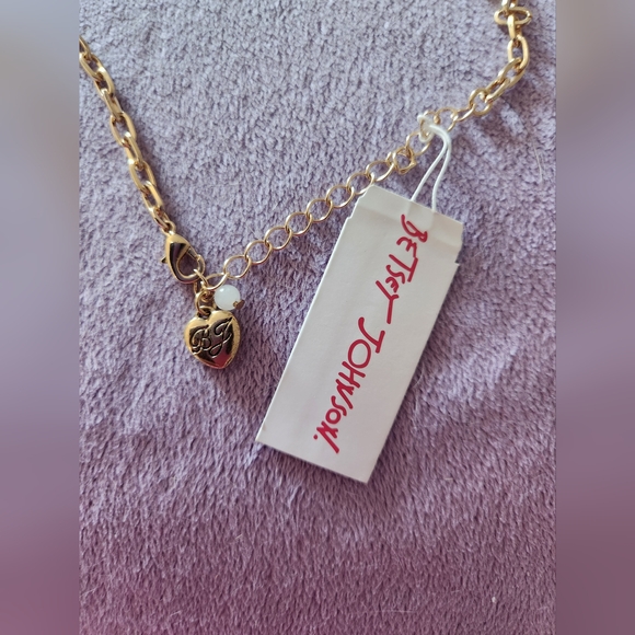 Sold - Picture 4 of 5